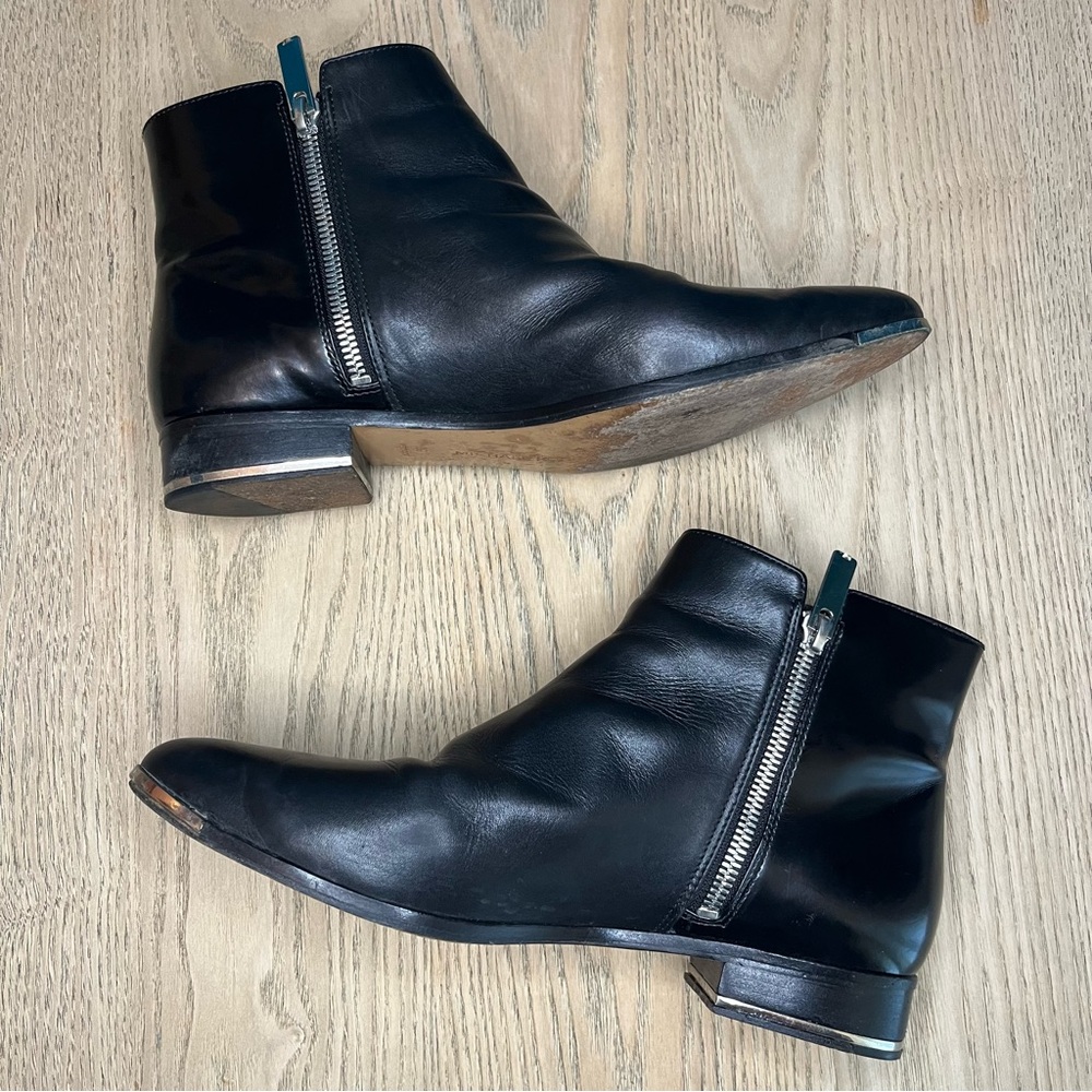 Michael Kors Black Patent Leather Moto Ankle Side Zip Boots Women’s 39.5 US 9 - Picture 8 of 11